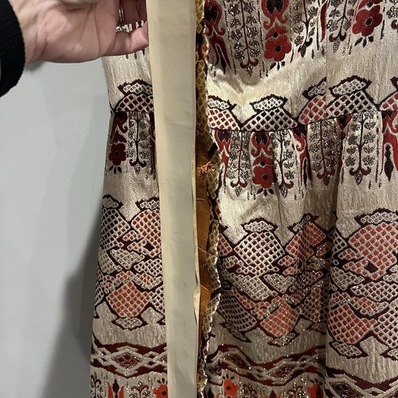 Iconic 1970s Oscar de La Renta Metallic Gold Silk Brocade Dress Gown Fur Cuff - Picture 15 of 16